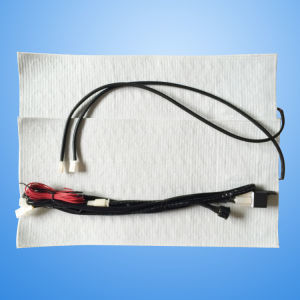 27cm*63cm Elektrisch verwarmingspad voor alle auto's Verwarmingsdraad 12V Wasbaar Geïsoleerd